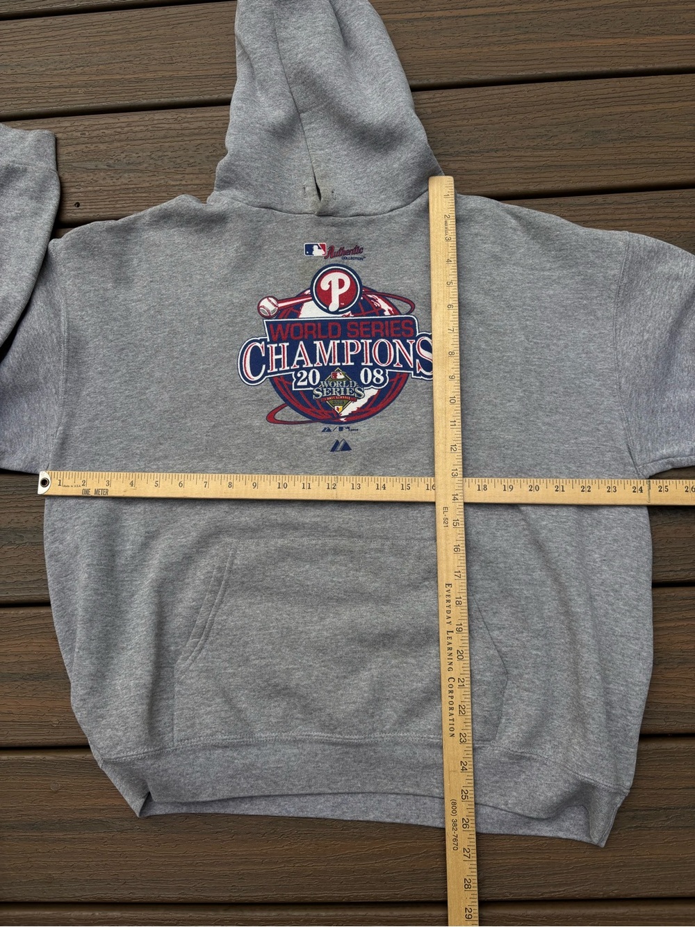 Vintage Philadelphia Phillies 2008 World Champions Majestic Hoodie Gray Mens XL - Picture 10 of 11